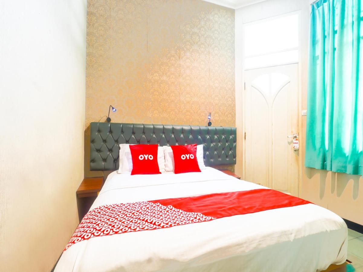 Oyo 90788 Nillo Hotel Kebumen Ngoại thất bức ảnh